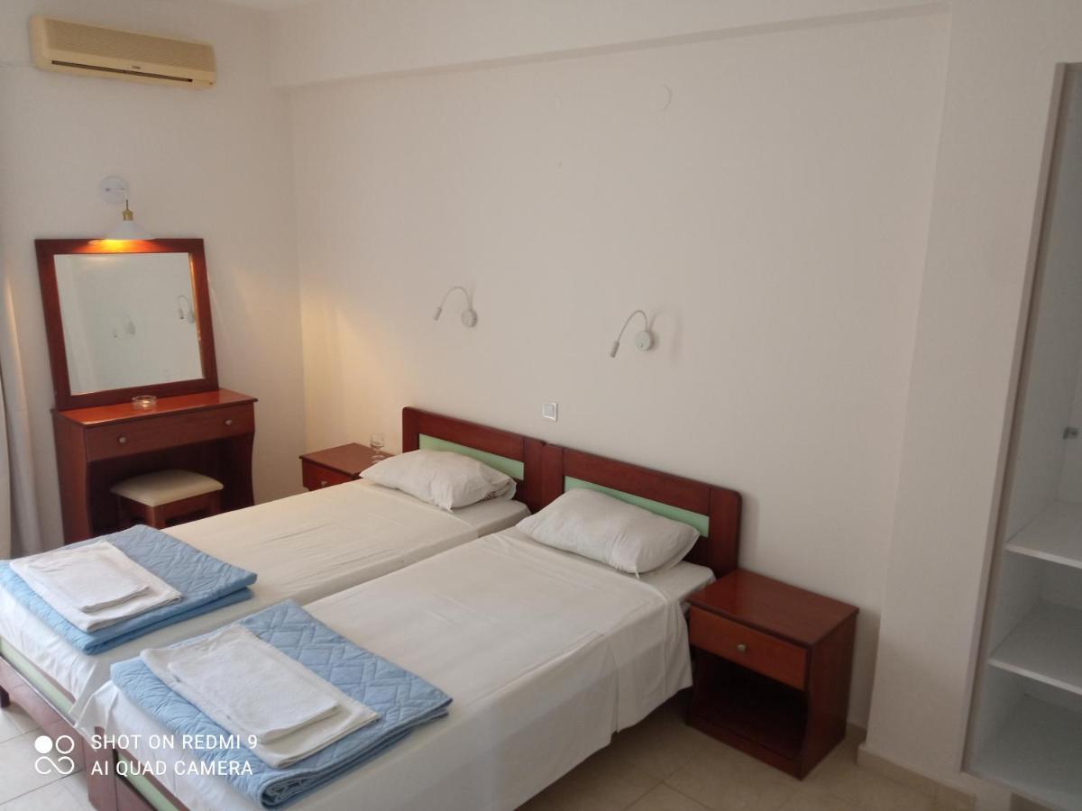 Aggelos Family Hotel Moraḯtika Ngoại thất bức ảnh