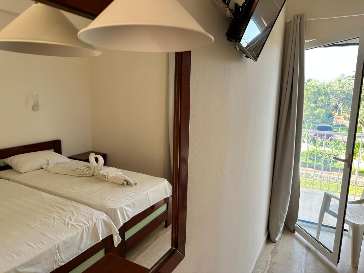 Aggelos Family Hotel Moraḯtika Ngoại thất bức ảnh