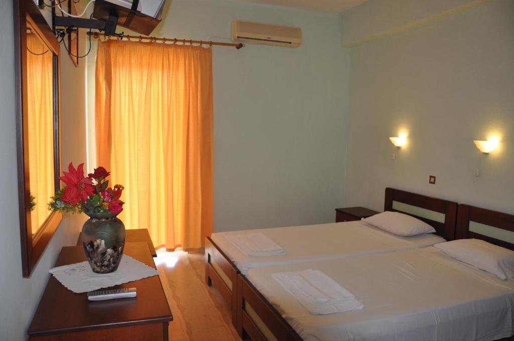 Aggelos Family Hotel Moraḯtika Ngoại thất bức ảnh