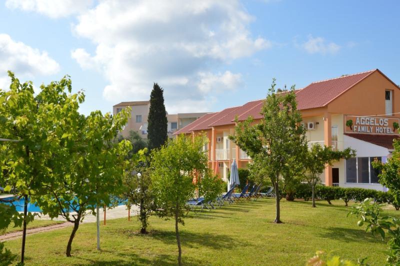 Aggelos Family Hotel Moraḯtika Ngoại thất bức ảnh