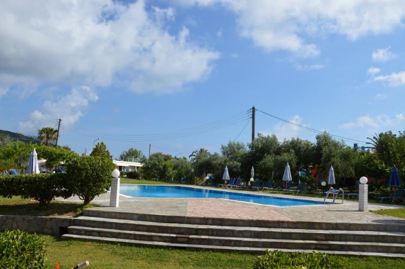 Aggelos Family Hotel Moraḯtika Ngoại thất bức ảnh